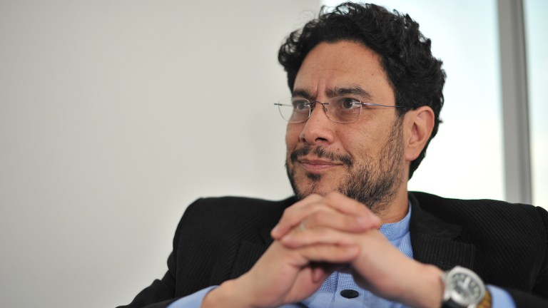 “Uribe es un actor político, y nosotros también lo somos”: Cepeda sobre su campaña