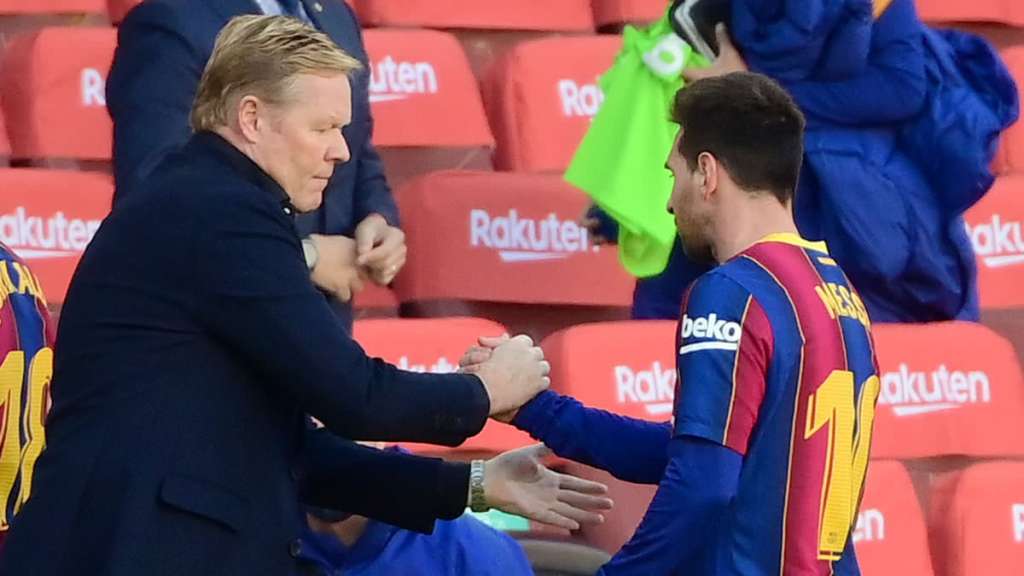 Ronald Koeman, entrenador holandés del Barcelona, y Lionel Messi, máximo ídolo en la historia del club catalán.