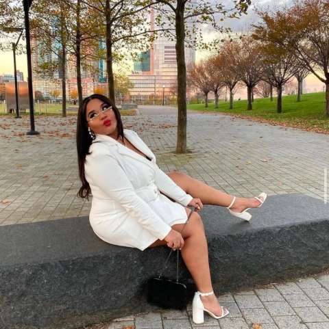 Murió la Influencer ’Killadamente’ a los 27 años. Se ahogó mientras cenaba