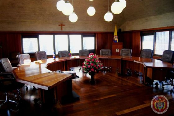 La Corte Constitucional se beneficiaría de una mujer más entre sus magistrados. / Corte Constitucional