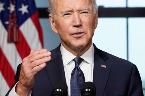 Académicos le piden a Joe Biden actuar frente a violencia contra manifestantes en Colombia