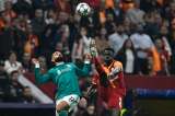 Galatasaray, con Dávinson Sánchez, pegó primero y venció a Liverpool en la Champions League