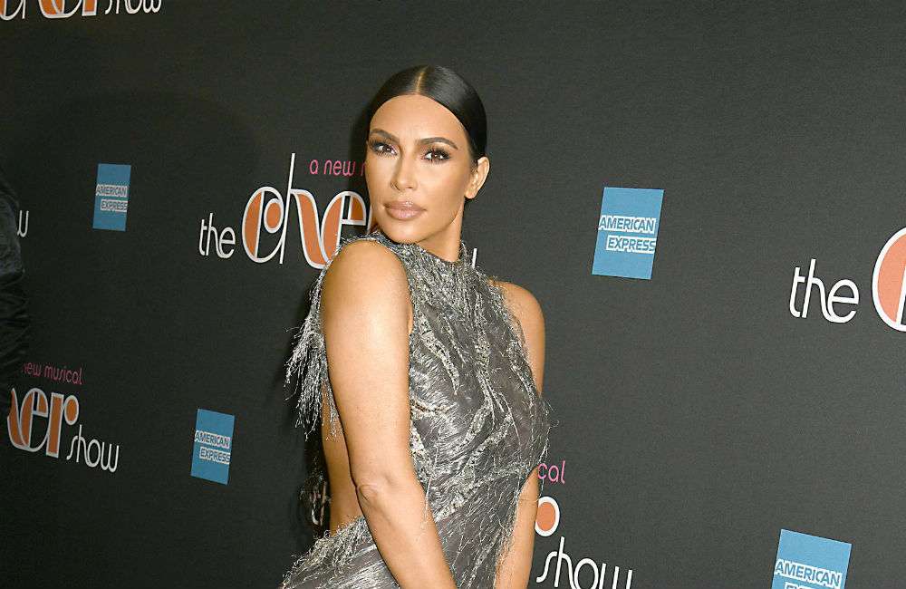 La intención de la empresa VirtualMate sería crear dos versiones de Kim Kardashian: una más joven y otra basada en su aspecto actual para ofrecer a sus usuarios la posibilidad de "interactuar con cada uno de esos personajes por separado o a la vez". / Bang Showbiz