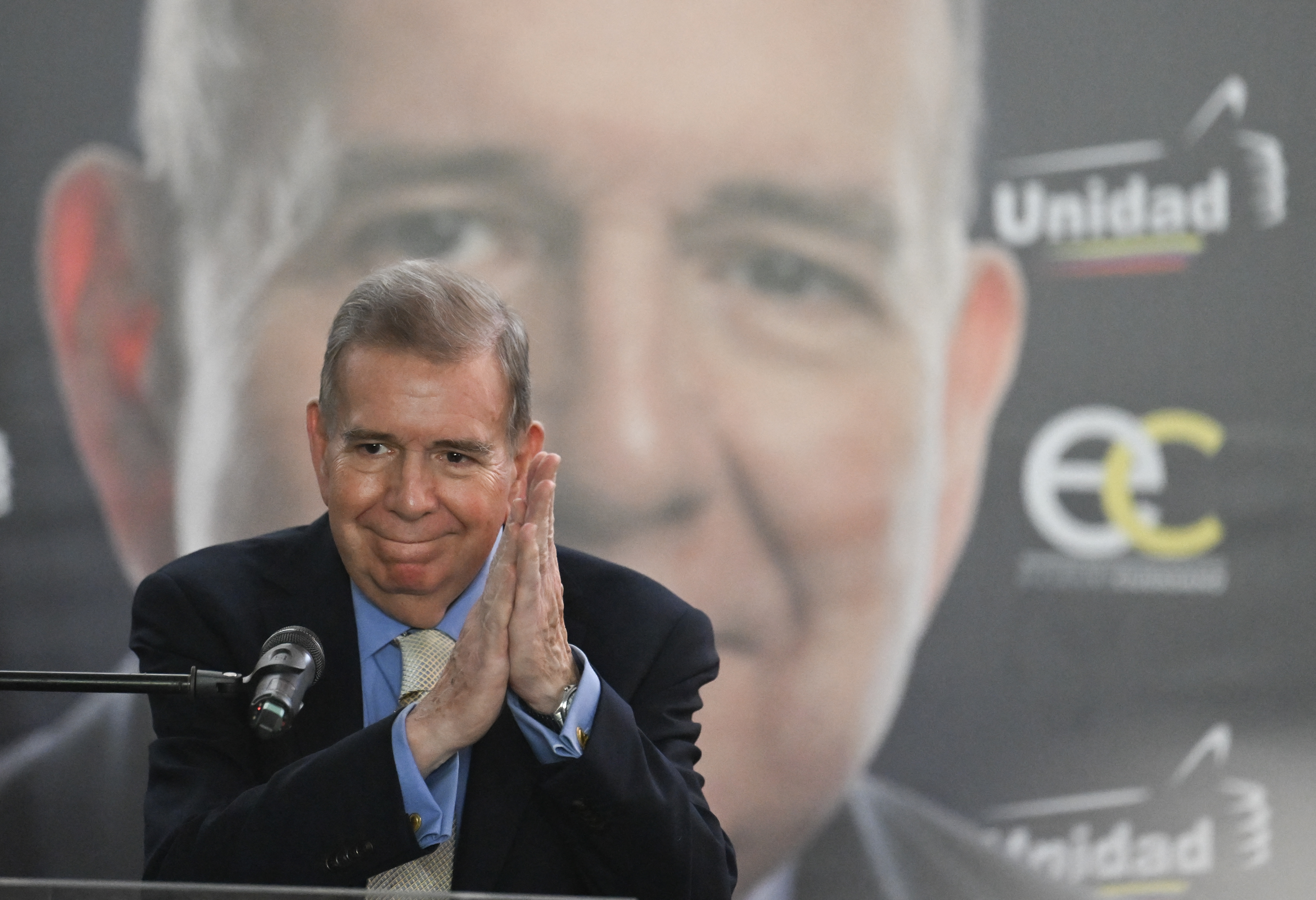 Venezuelan opposition presidential candidate for Plataforma Unitaria Democrática Edmundo Gonzalez Urrutia speaks during a campaign presentation event in Caracas on May 16, 2024. (Photo by Juan BARRETO / AFP)