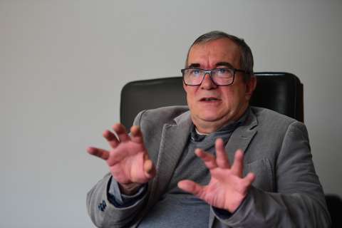 Rodrigo Londoño, Timochenko, pide tratamiento político para Iván Márquez