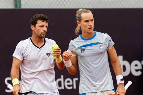 Nicolás Barrientos y Rafael Matos avanzaron a semifinales del ATP 500 de Rio