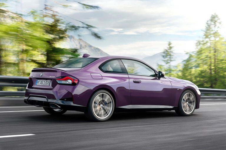 El propulsor M entrega hasta 387 caballos de poder y un torque máximo de 500 Nm de torque a las 1.800 rpm.