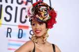 Cardi B rechaza declararse culpable en caso de agresión a dos camareras
