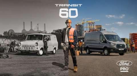 Ford Transit cumple 60 años. Así se ha renovado la furgoneta para las empresas