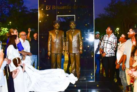 Tras polémica, ordenaron retirar esculturas de Rafael Orozco e Ismael Romero en Valledupar
