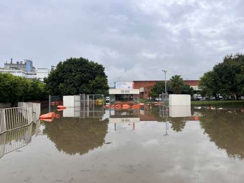 En imágenes: fuertes lluvias inundan la vía para llegar a la COP16