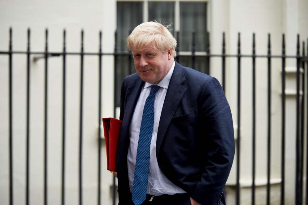El exalcalde de Londres, Boris Johnson, celebra su elección como Primer Ministro este martes en el Reino Unido. / EFE