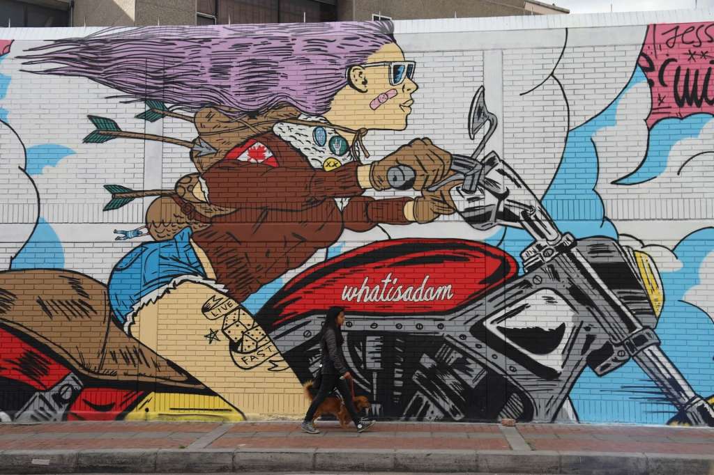 En Bogotá, desde 2016 a 2019, se realizaron 334 intervenciones artísticas nuevas, disponibles en 17 localidades de la ciudad. / Cortesía Distrito Grafiti Bogotá / Artista: Whatisadam (2018)