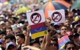 "Cada día peor": Protesta contra Maduro en medio de masivo apagón