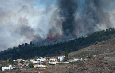 Nube producto de erupción de volcán en Islas Canarias llegaría al Caribe