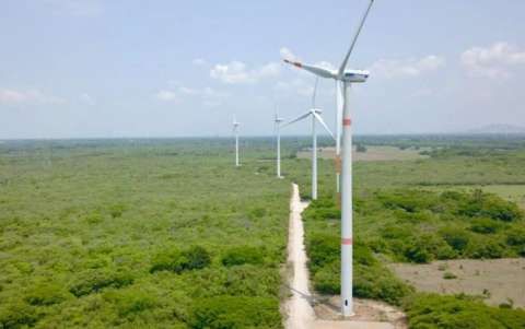 México estrena el parque eólico más grande de América Latina