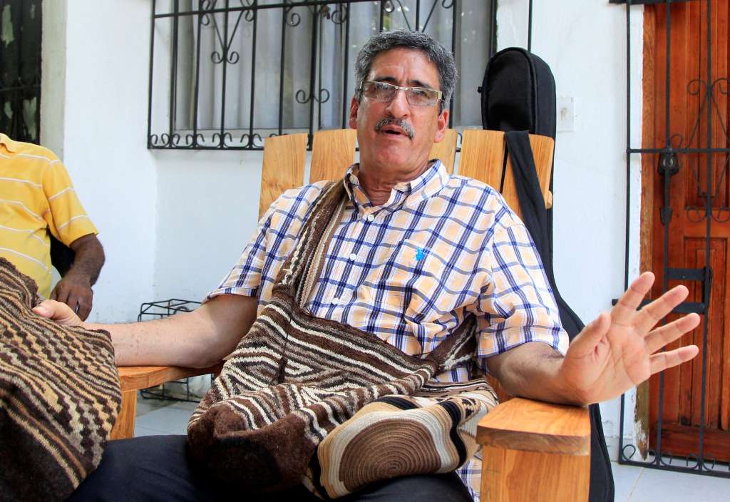 El exguerrillero de las FARC Guillermo Torres, conocido en la guerra como Julián Conrado, fue el primer excombatiente elegido por el voto popular. En 2019 se convirtió en el alcalde de Turbaco, Bolívar. FE/ RICARDO MALDONADO ROZO