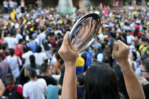 Cacerolazo continental: Latinoamérica se da cita para manifestación simultánea