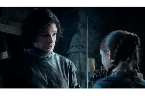 Reencuentro entre Jon Snow y Arya Stark emociona a fans de "Game of thrones"