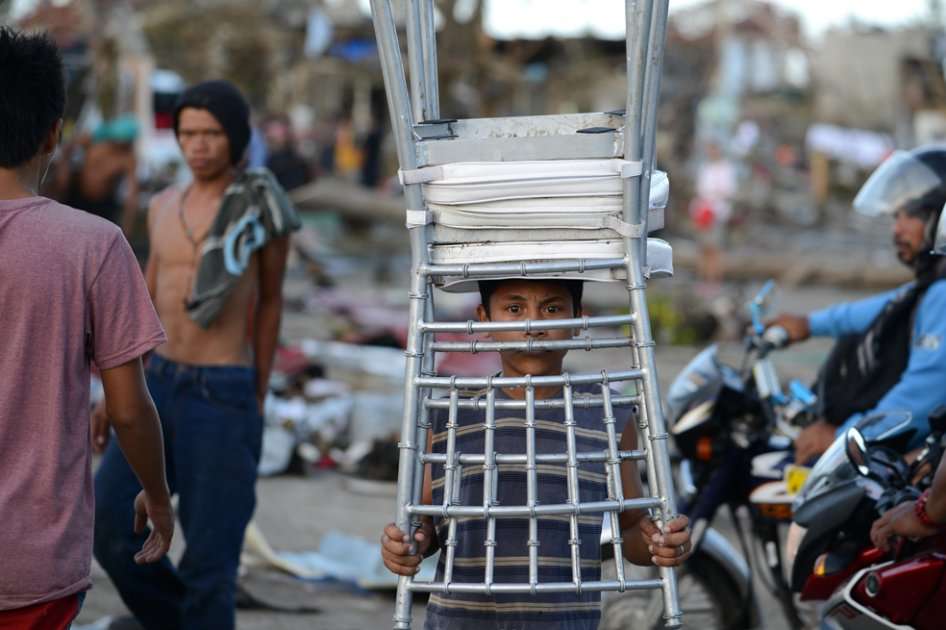 UNICEF explicó que ya ha movilizado alimentos terapéuticos para niños, agua y material sanitario e higiénico par ayudar a un máximo de 3.000 familias.