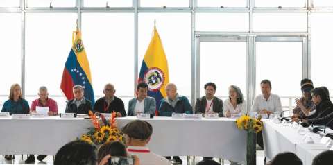 El Espectador le explica cómo van los diálogos con el Eln