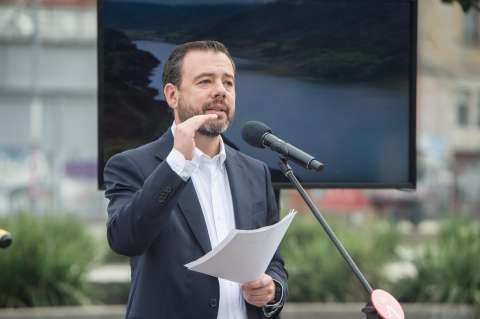 “Vamos en camino a superar la emergencia del agua”: Galán responde a críticas