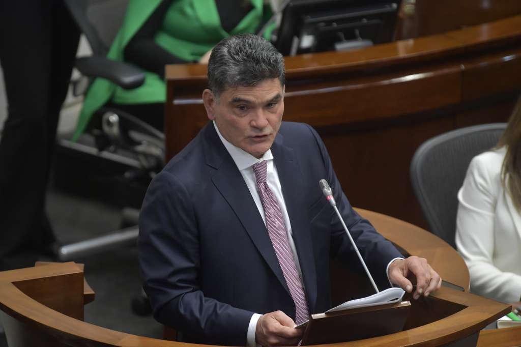 Gregorio Eljach Pacheco fue elegido como nuevo procurador general por el Senado