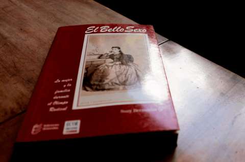 Familias y mujeres en el Olimpo Radical
