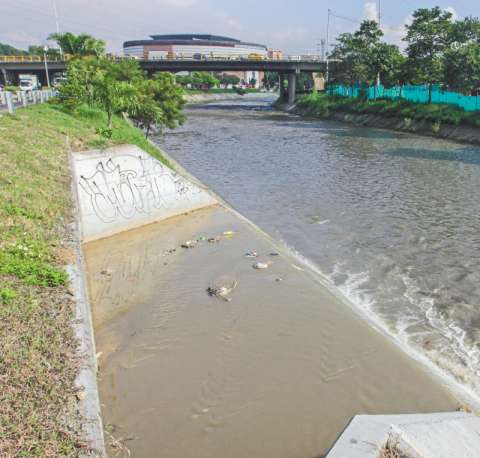 Encuentran tres cuerpos en el río Medellín en menos de 24 horas