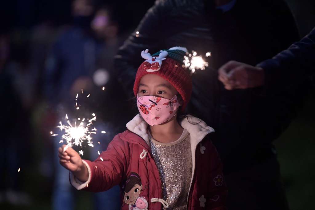 Alumbrado navideño, 07 de diciembre día de velitas.