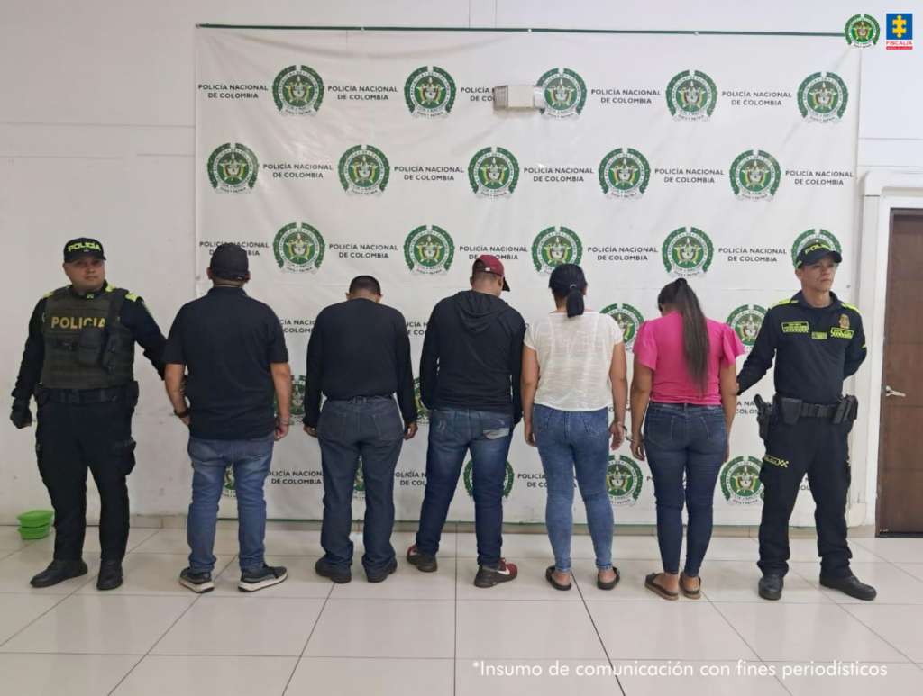 Las personas capturadas fueron Jeison Eduardo Morales Moreno, Marisol Carrillo Villamizar, Carlos Antonio Ruiz Crespo, Yosbelys Carolina Alvarado Rodríguez, Johnny Alexánder Lucena Díaz y Sergio Luis Andrade Retamoza.