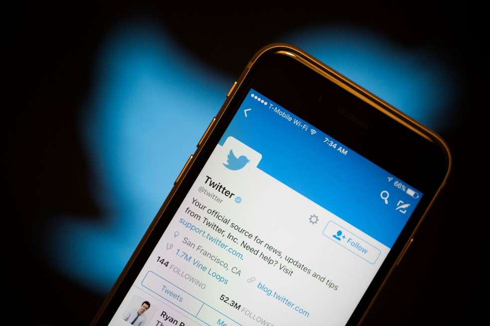 Los trinos hackeados ya fueron borrados por twitter.