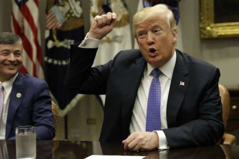 Trump afirma que se podría "alcanzar pronto" un acuerdo comercial con México