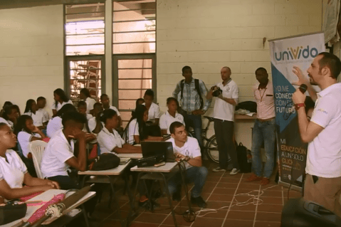 El proyecto que le apuesta a la educación de Colombia