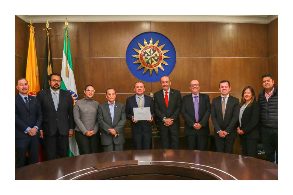 Integrantes del Consejo Superior de la Universidad Santo Tomás. / Cortesía