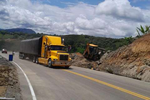Vía Panamericana: 10 meses después, vehículos pesados vuelven a pasar por Rosas