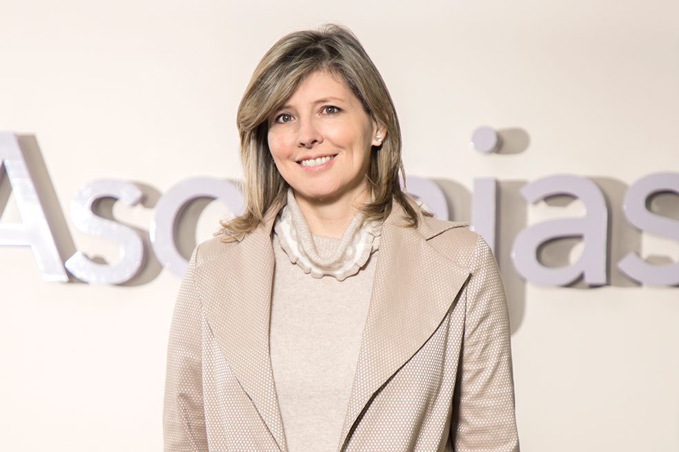 Adriana Guillén, Presidenta de Asocajas.