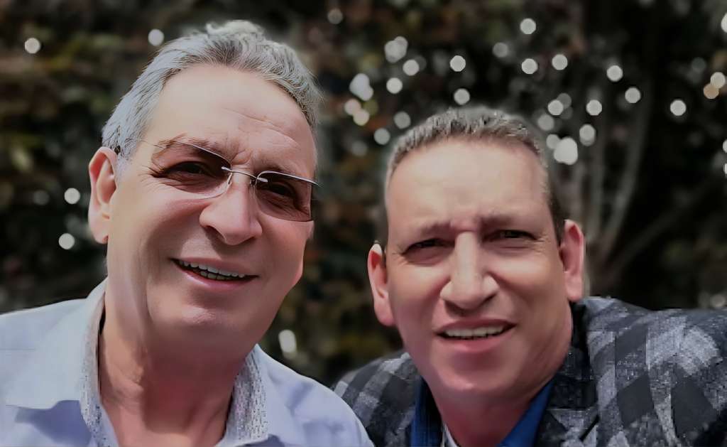 Darío Gómez y su hermano Hernán, conocido como 'El señor de la cantina'.