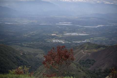 Asesinaron a tres personas en medio de incursión armada en Hobo, Huila
