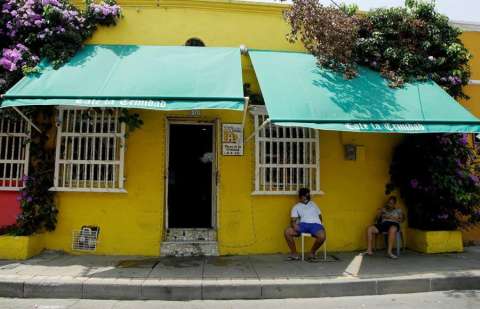 Los bares y restaurantes de Colombia, entre el miedo y la incertidumbre