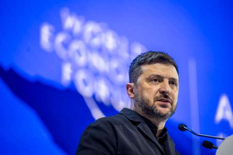 “Llevan a Maduro a juicio, pero a Putin no”: Zelenski reclamó atención para Ucrania