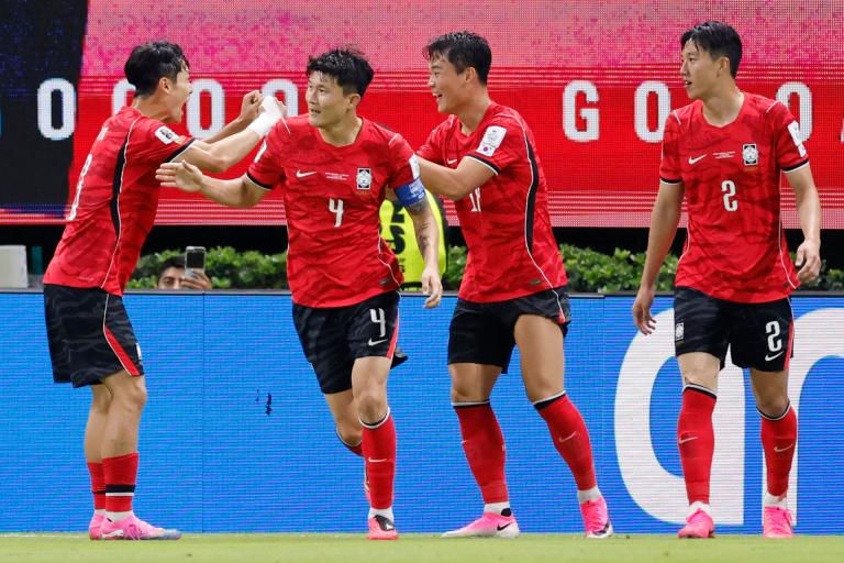 Corea del Sur derrotó 2-1 a República Checa y habrá duelo de ganadores en la segunda fecha