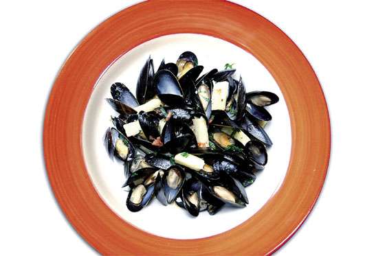 Mejillones con papa al horno