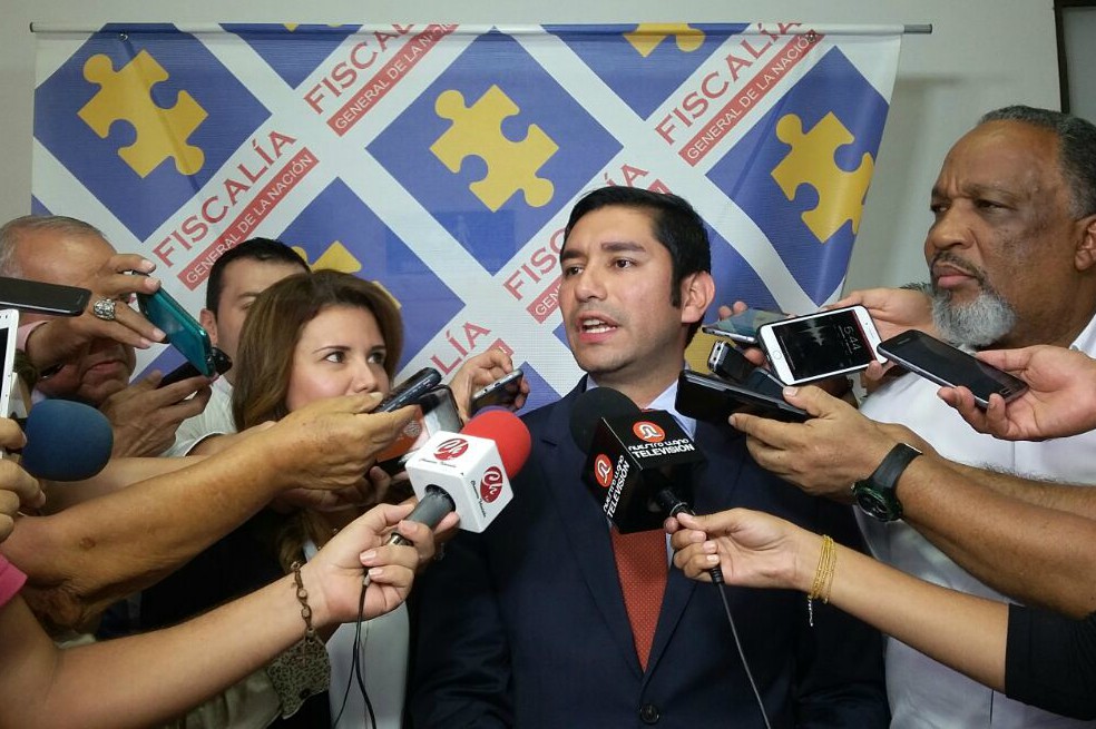 ¿Cómo decirles a los colombianos que tengan confianza en sus instituciones, que la corrupción puede ser erradicada y que el país va por buen camino si se siguen encontrando ejemplos perversos en los puestos más altos del poder? / Foto: Fiscalía General de la Nación