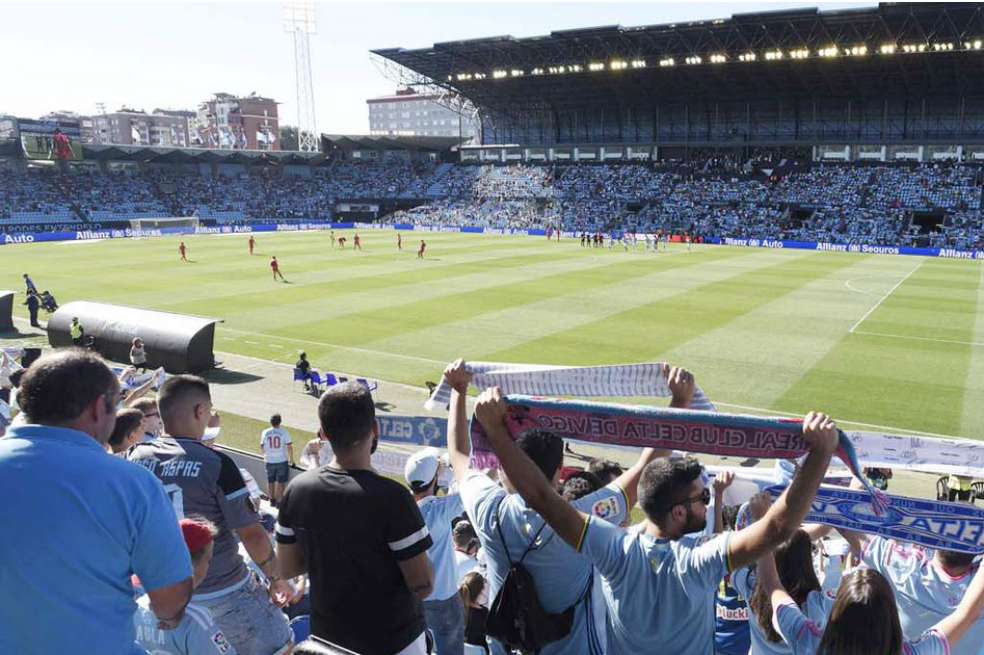 En los tres partidos que el Celta ha jugado de local, ha tenido una asistencia promedio de 15.000 espectadores. / @RCCelta