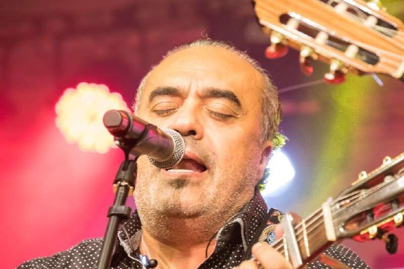 Chico Castillo, integrante de los Gipsy Kings by André Reyes, dice que la rumba flamenca es compatible con cualquier género musical. / Cortesía