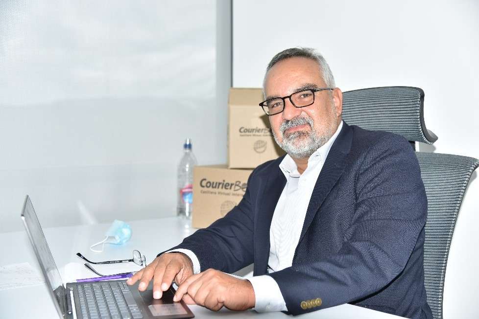 Augusto César Rojas es CEO del Grupo Auropaq, la cual fue constituida en Miami.