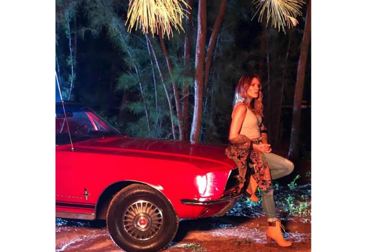 Kany García presenta el video de «Aunque sea un momento»