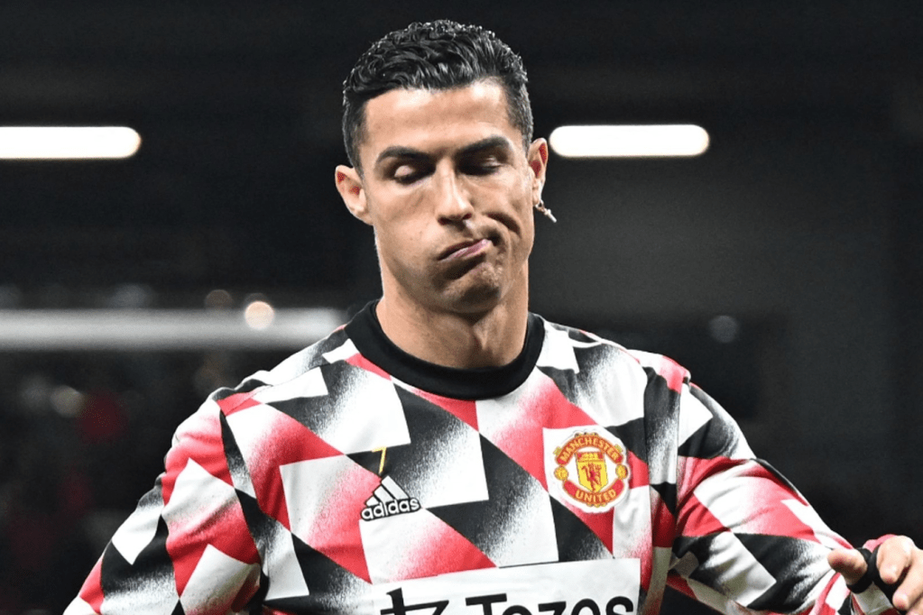 El portugués fue suplente en el partido ante Tottenham y se fue del banco antes de que terminara el juego.