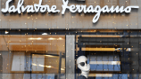 Amazon y Salvatore Ferragamo denuncian falsificaciones en EEUU